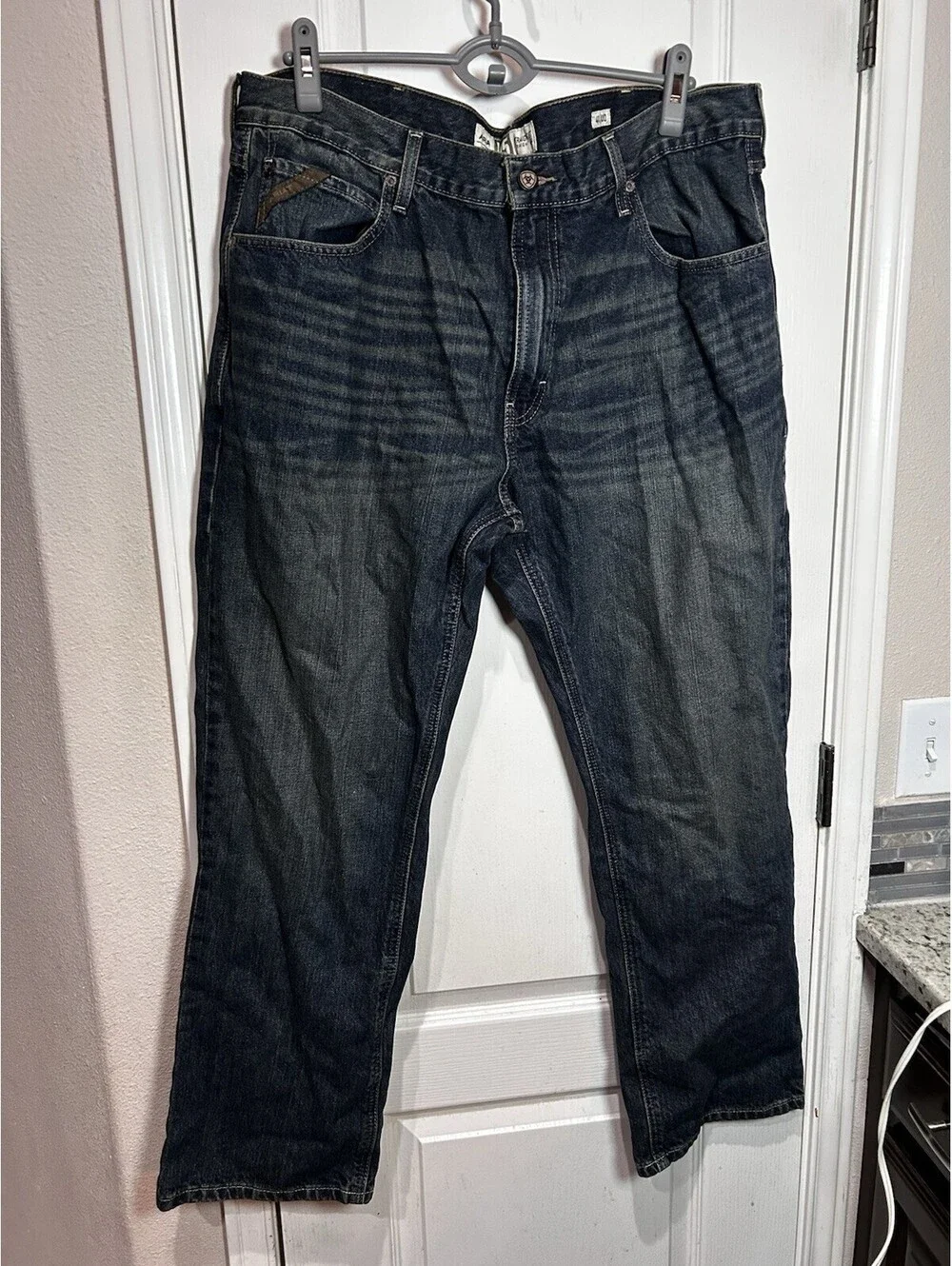 Ariat M5 Straight Leg Cowboy Jeans Mens 40x30 Dark Wash Blue Denim Legacy